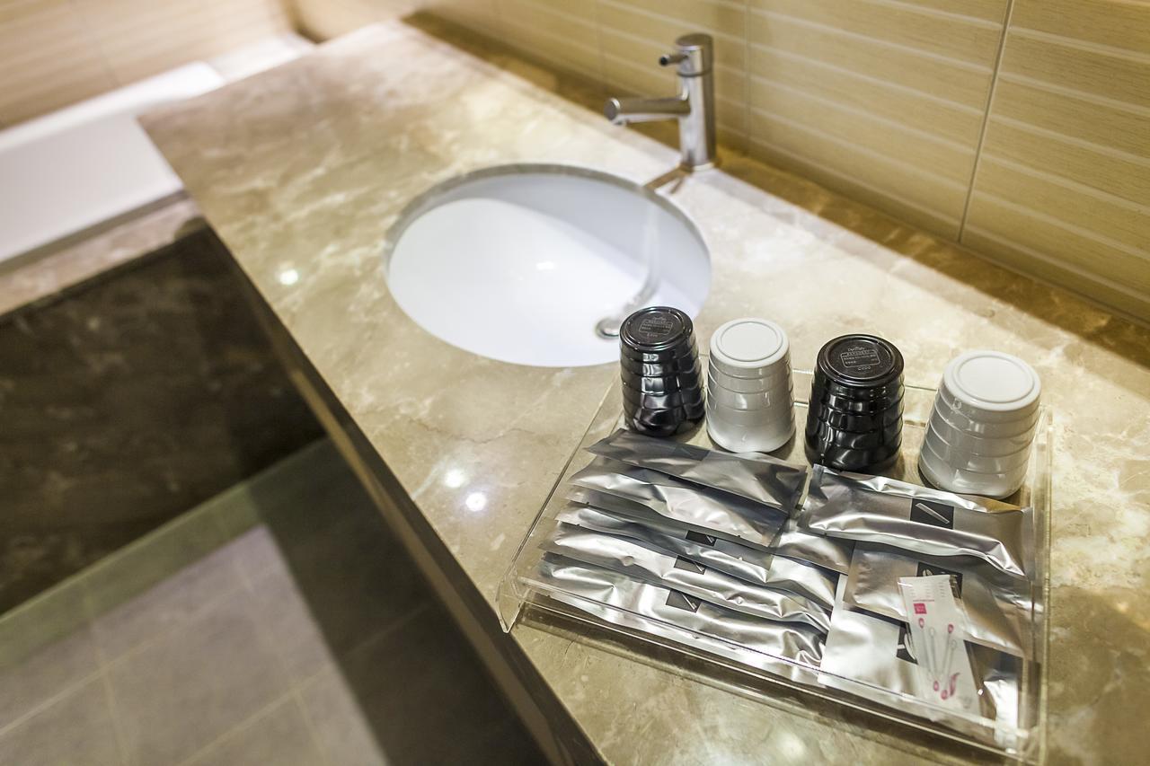 Yunlin Commerce Ryokan Tuku المظهر الخارجي الصورة